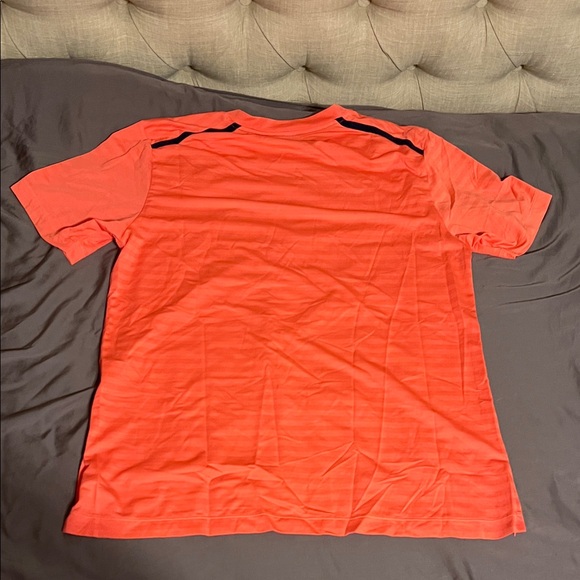 Peloton Men’s Athletic T Shirts - Picture 7 of 7